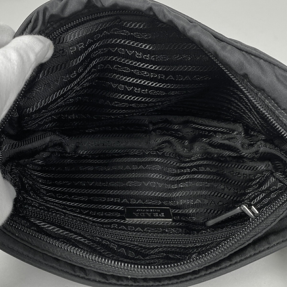 Prada Logo Plate Shoulder Bag Crossbody Nero Black - Picture 6 of 6